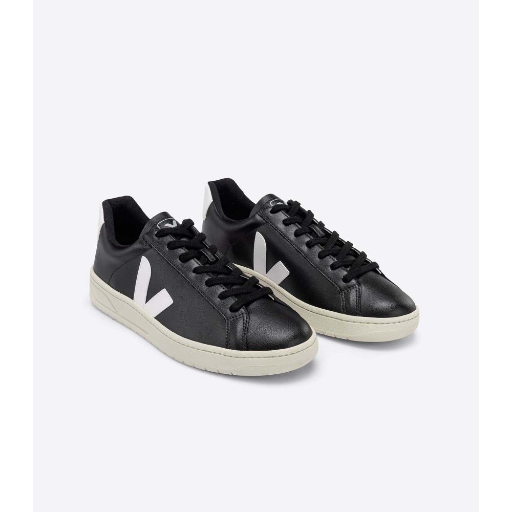 Veja URCA CWL Schoenen Heren Black/White | BE 269RVD